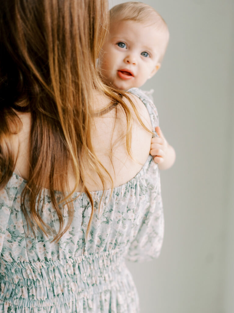 motherhood session in fayetteville arkansas
